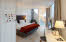Urheberrecht: Ake Lindman, Alstensgatan 37, 167 65 Bromma +46 8 34 35 80 info@lindmanphotography.com, Lank till fotografierna: ftp://lindman:ekonose8943@lindmanphotography.com Scandic Victoria Tower, room, superior